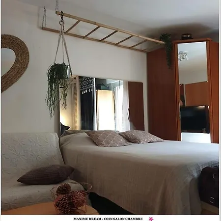 Maxime Dream . Apartment *